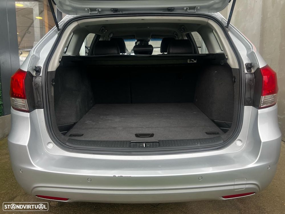 Chevrolet Cruze SW 1.7 VCDi LTZ - 38