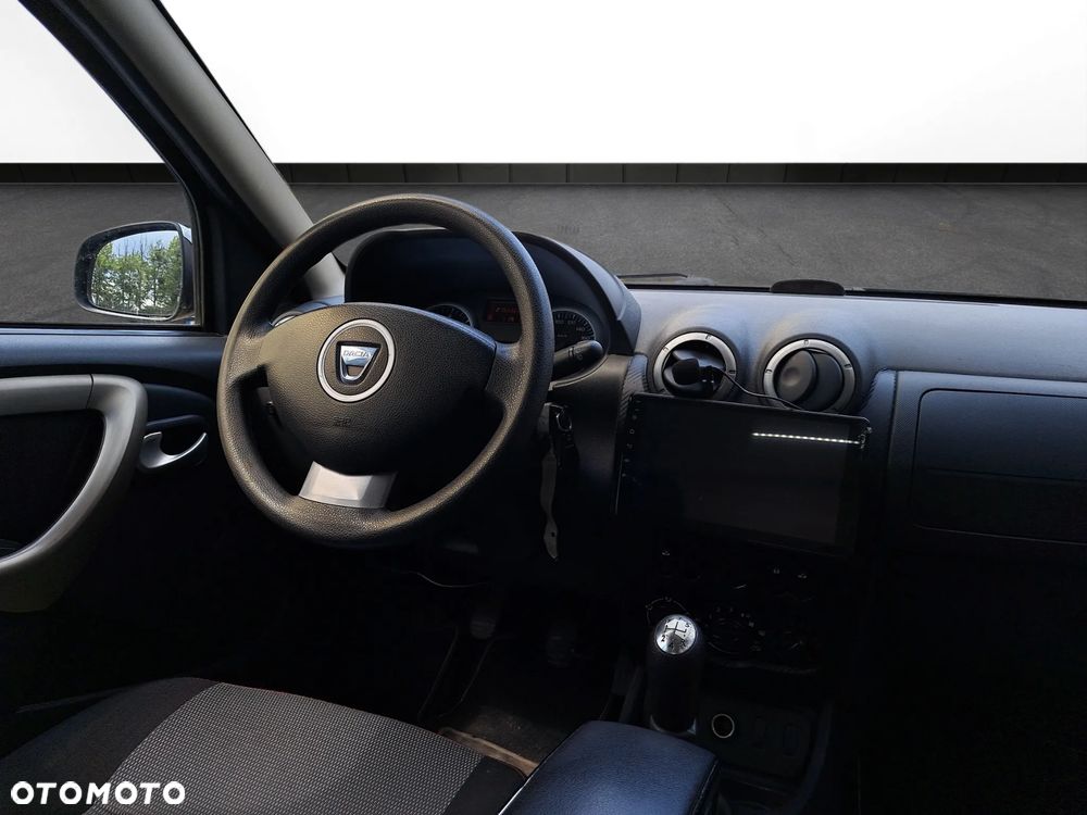 Dacia Duster 1.6 16V 105 4x2 Laureate - 13