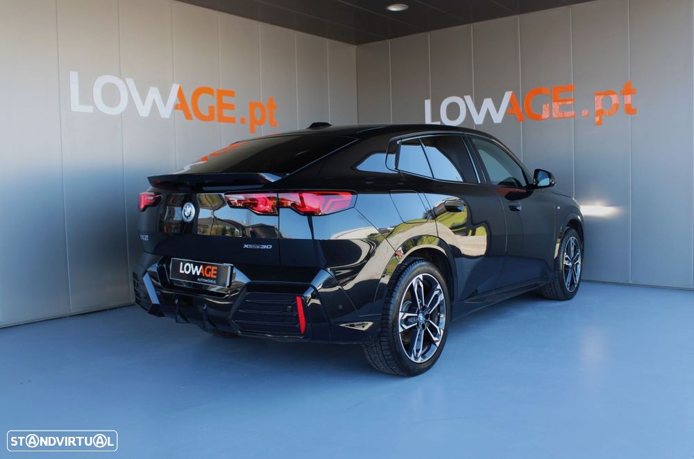 BMW iX2 xDrive30 Pack Desportivo M - 3