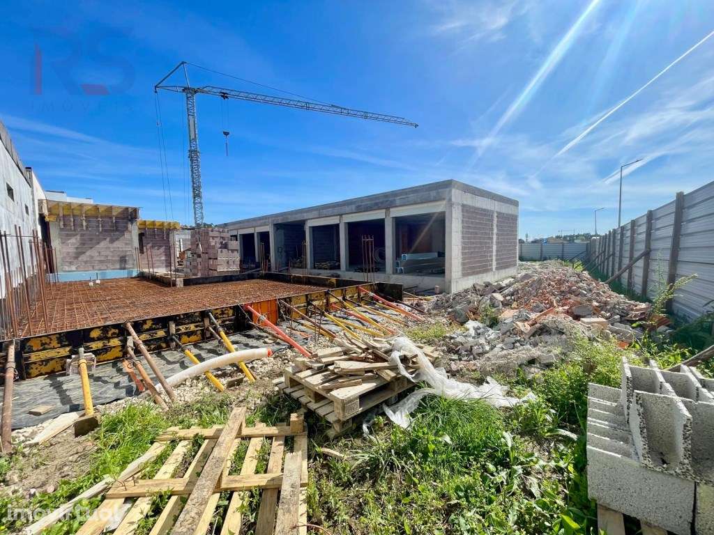 Moradia térrea T4 - Grande imagem: 3/36