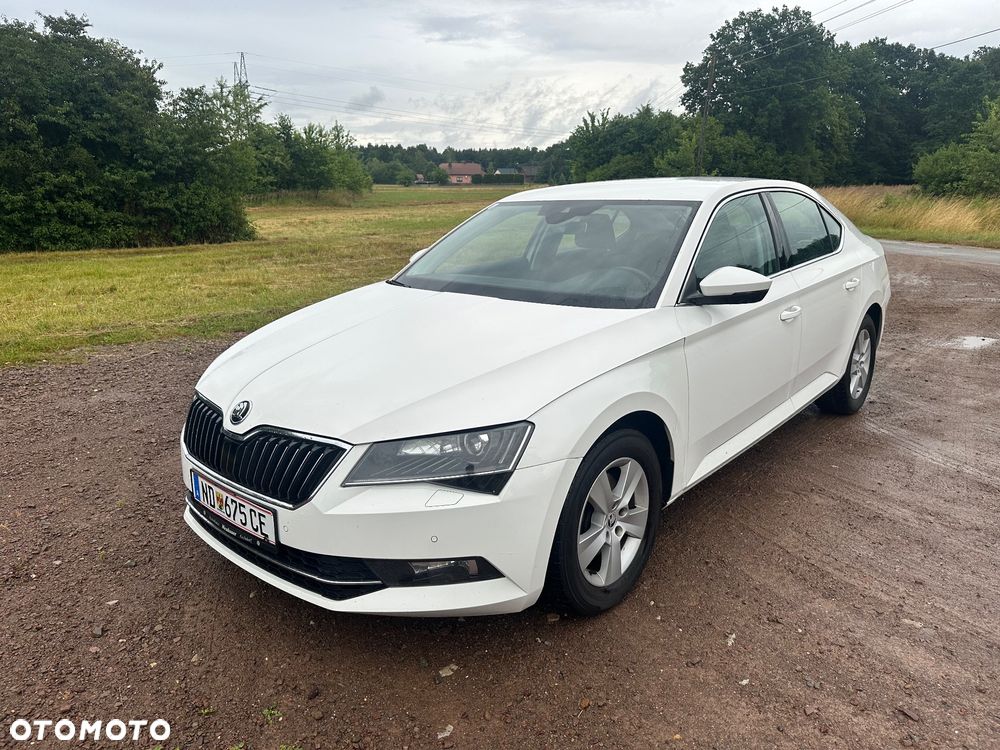 Skoda Superb 2.0 TDI 4x4 Premium Edition - 12
