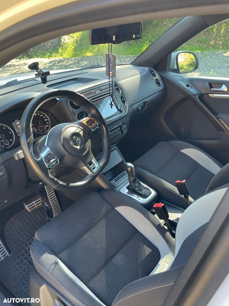 Volkswagen Tiguan 2.0 TDI 4Motion DSG Sport & Style - 18