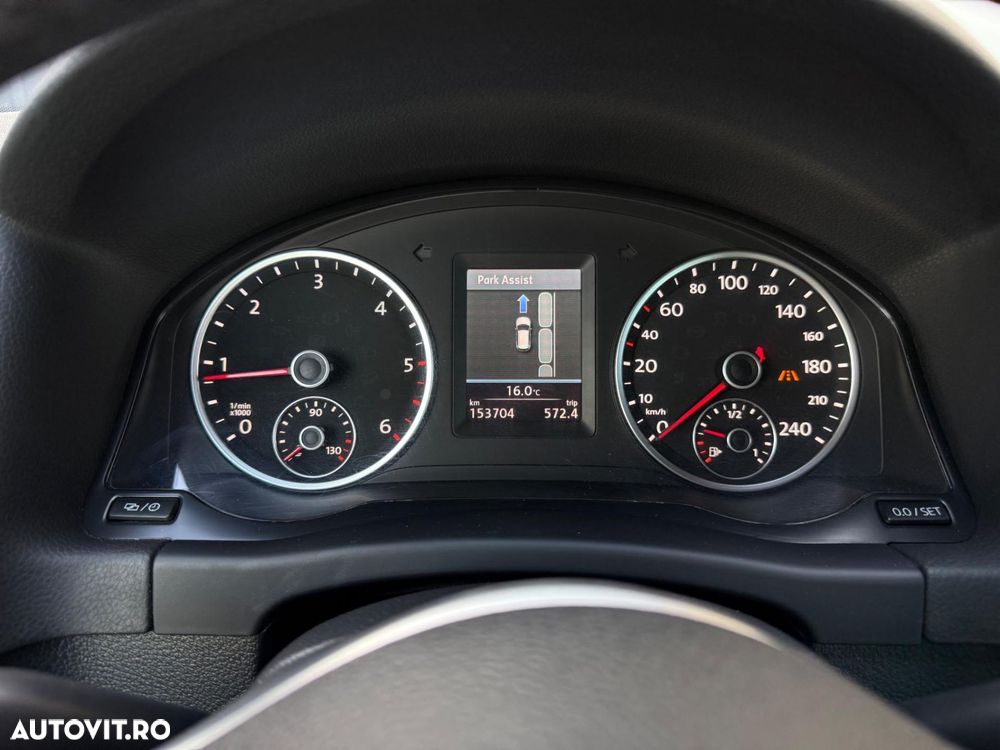 Volkswagen Tiguan 2.0 TDI 4Motion DSG BMT Sport & Style - 38