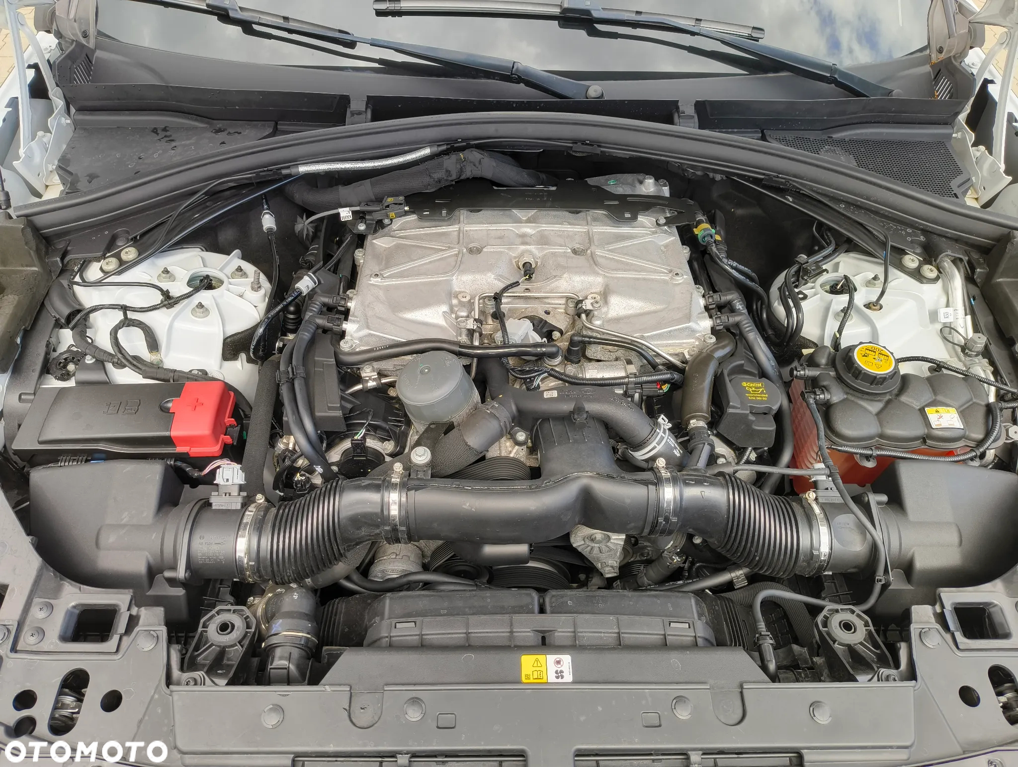 Land Rover Range Rover Velar 5.0 V8 S/C SV AB Dynamic - 19