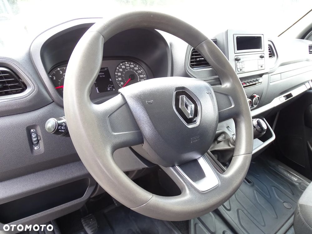 Renault MASTER DOKA - 26