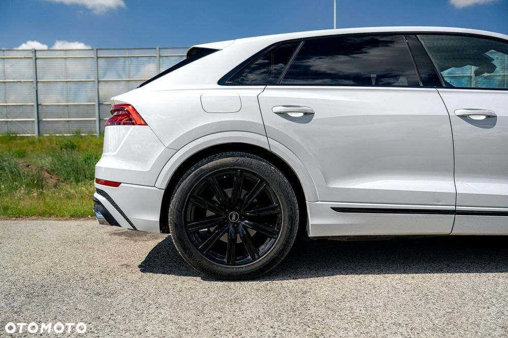 Audi SQ8 TFSI Quattro Tiptronic - 8