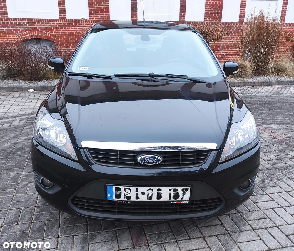 Ford Focus 2.0 Trend + - 2