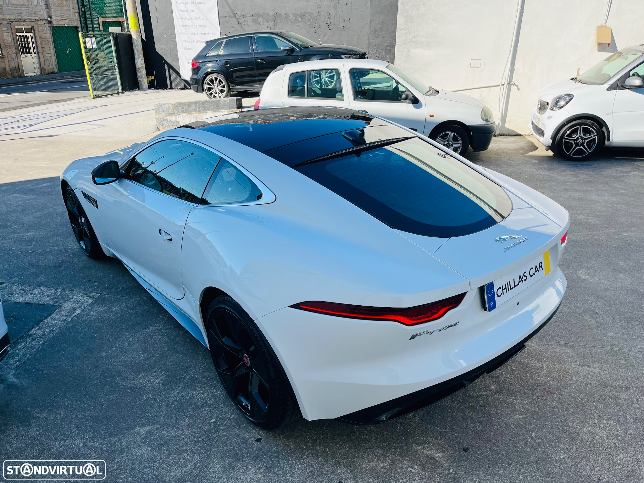 Jaguar F-Type 2.0 i4 R-Dynamic Black - 15