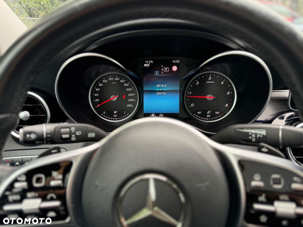 Mercedes-Benz Klasa C 300 d 4MATIC 9G-TRONIC - 10