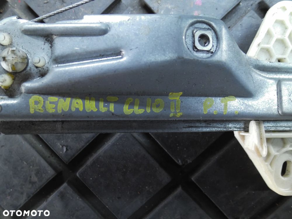 PODNOŚNIK SZYBY PRAWY TYŁ CLIO II 7700434304 POSIADAM 3 SZT - 4