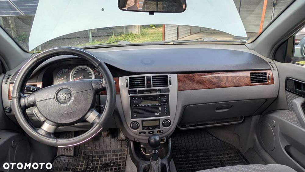 Daewoo Nubira 1.8 CDX - 12
