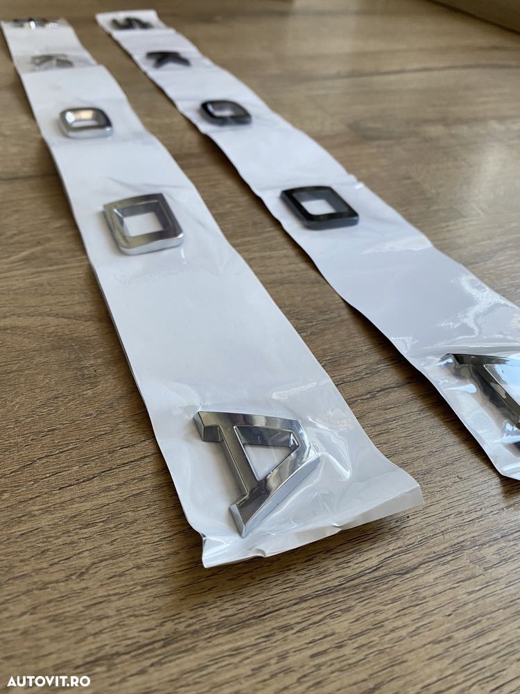 Litere Mari Scris Mare Logo Emblema Semn Spate Haion Portbagaj Skoda - 2