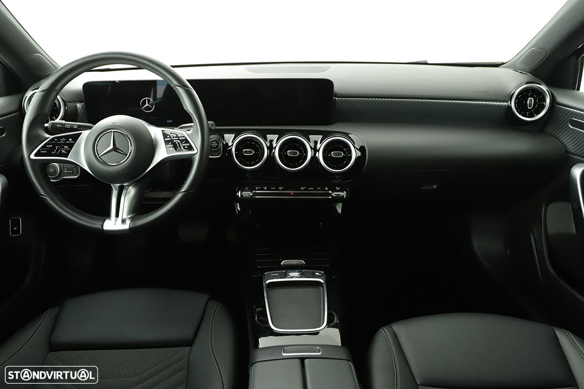 Mercedes-Benz A 250 e - 9