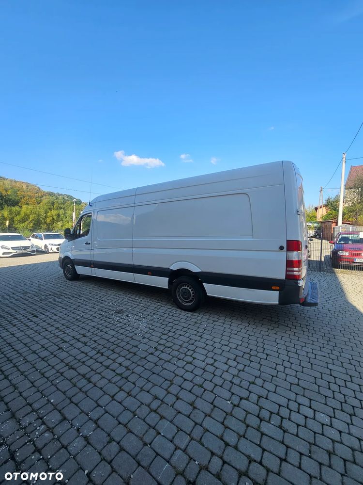 Mercedes-Benz Sprinter 319 - 4