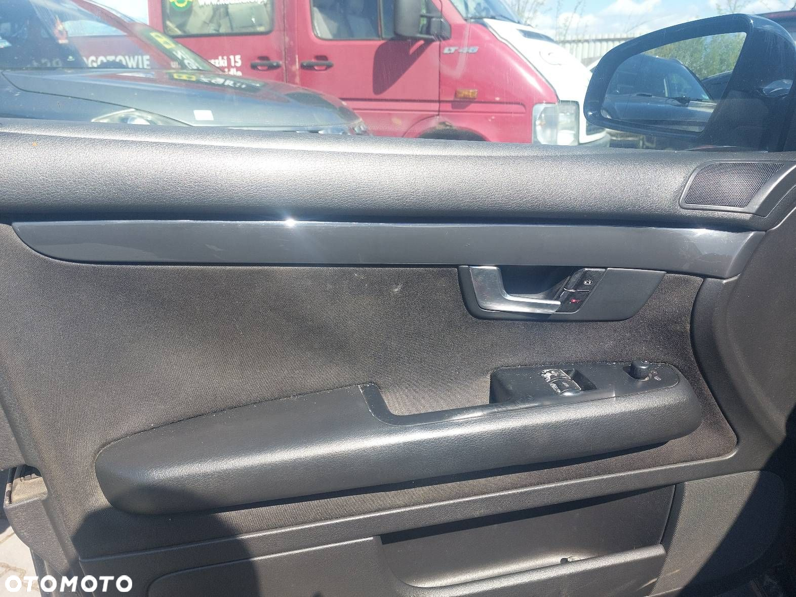 DEKORY LISTWY OZDOBNE KOMPLET DRZWI KOKPITU AUDI A4 B6 - 2