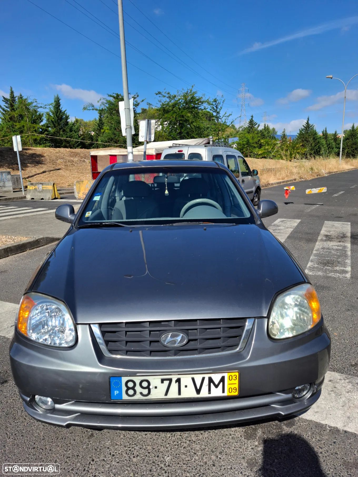 Hyundai Accent 1.3 Comfort - 1