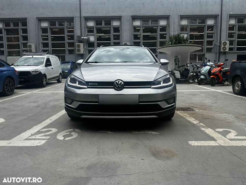 Volkswagen Golf 2.0 TDI DPF BMT DSG GTD - 10