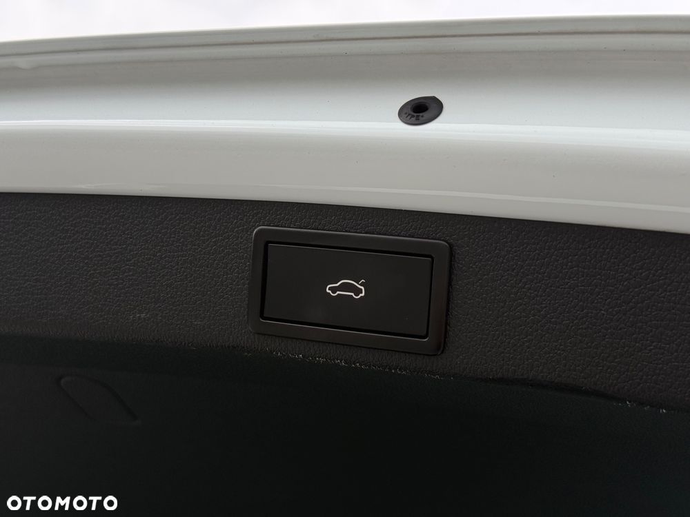 Skoda Octavia 2.0 TDI DSG Premium Edition - 33