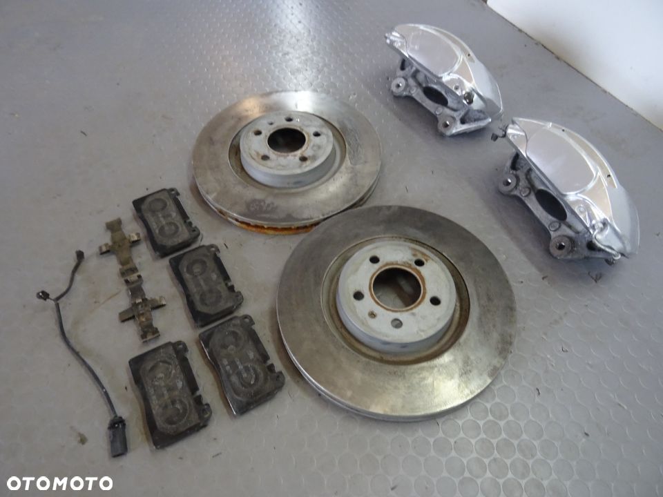 hamulce zaciski 345MM przod tarcze klocki Audi A6 C7 A7 A8 S6