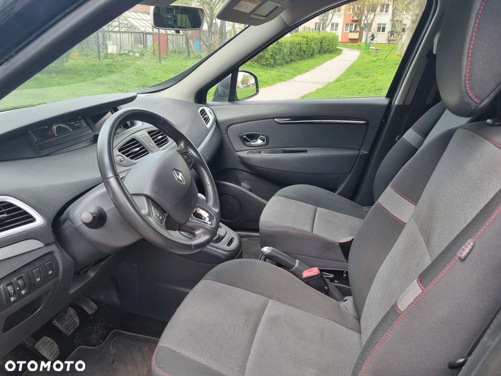 Renault Scenic ENERGY TCe 130 INTENS - 10
