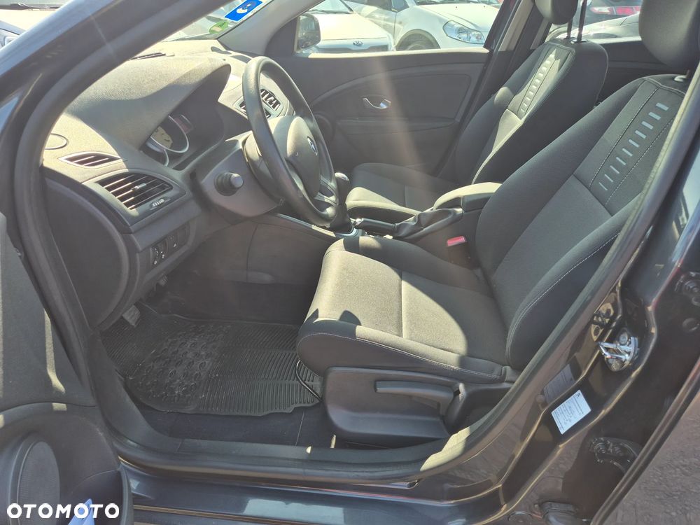 Renault Megane 1.6 16V 100 Authentique - 13