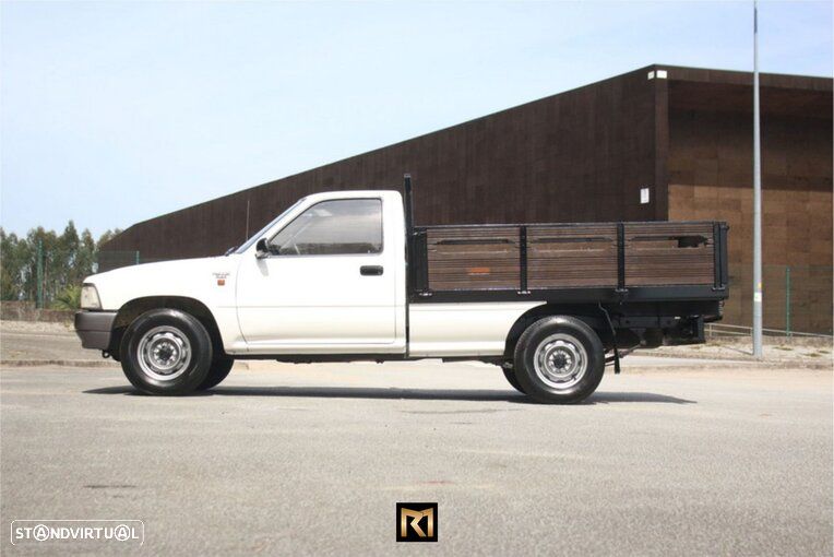 Nissan Hilux D4D - 8