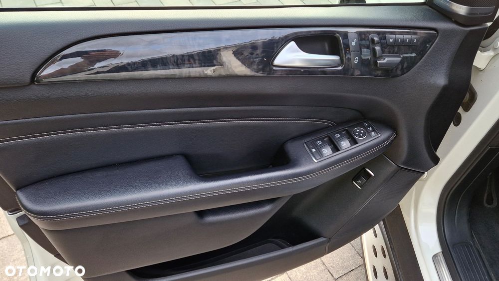 Mercedes-Benz ML 350 BlueTEC 4MATIC 7G-TRONIC - 19