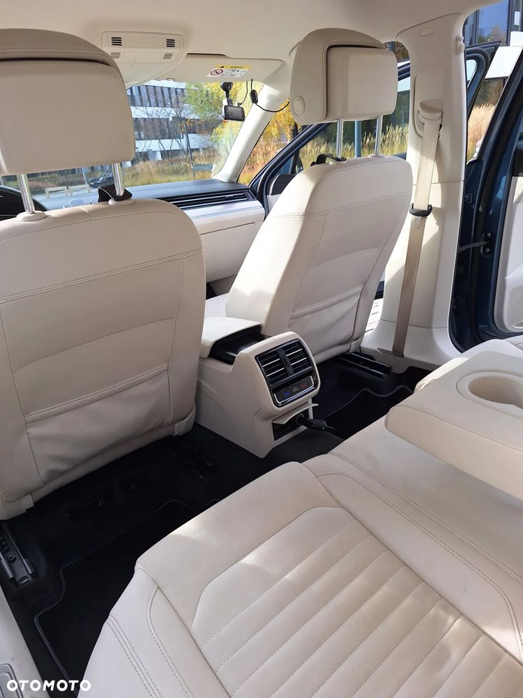Volkswagen Passat 2.0 TDI BMT Highline DSG - 13