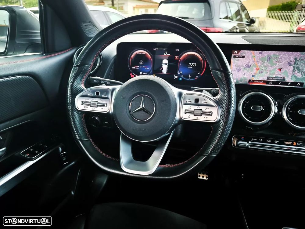 Mercedes-Benz GLB 200 d AMG Line - 30