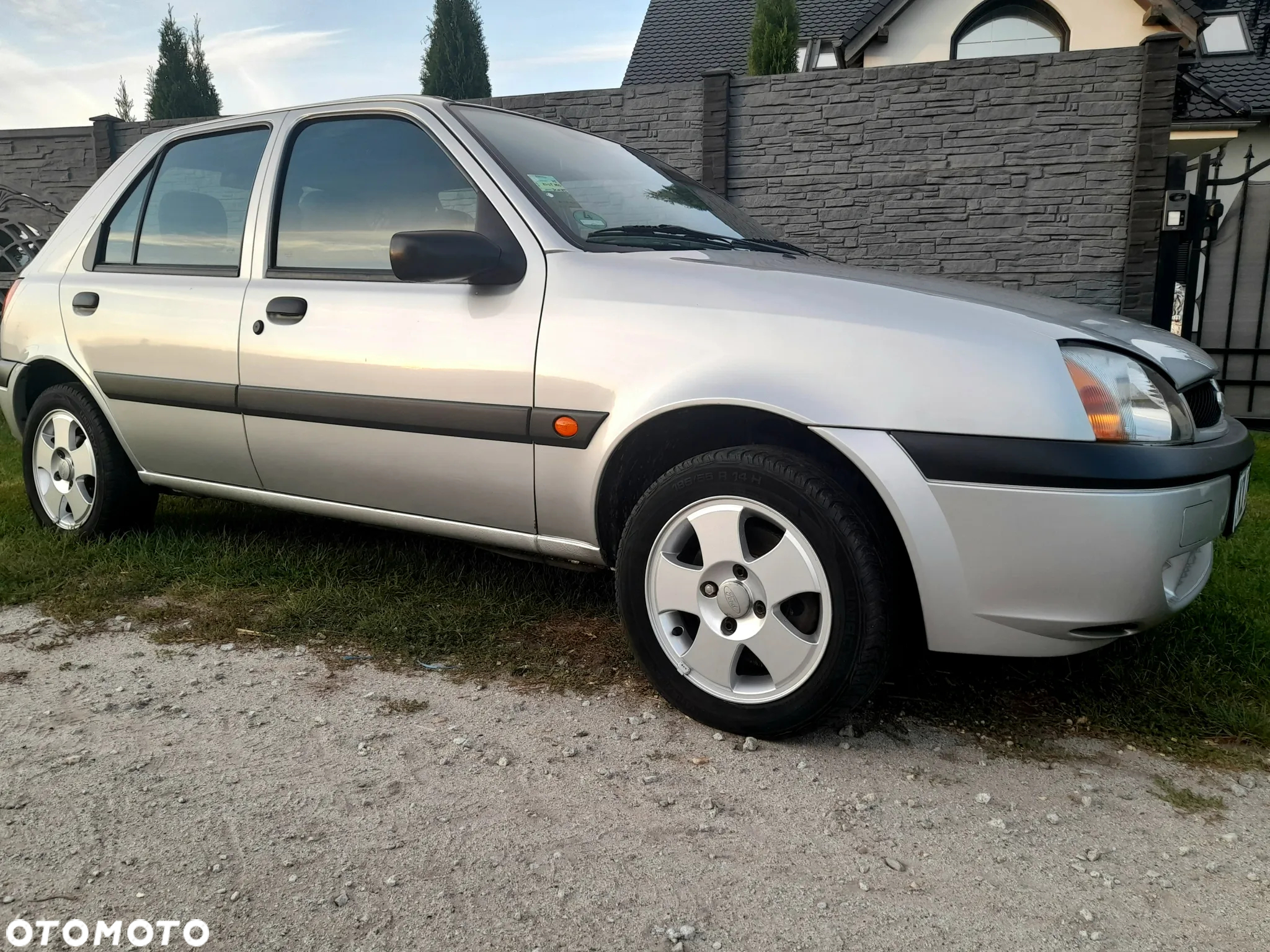 Ford Fiesta 1.25 Silver X - 13