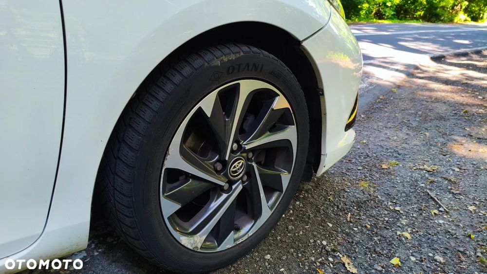 Toyota Auris 1.6 D-4D Comfort - 5