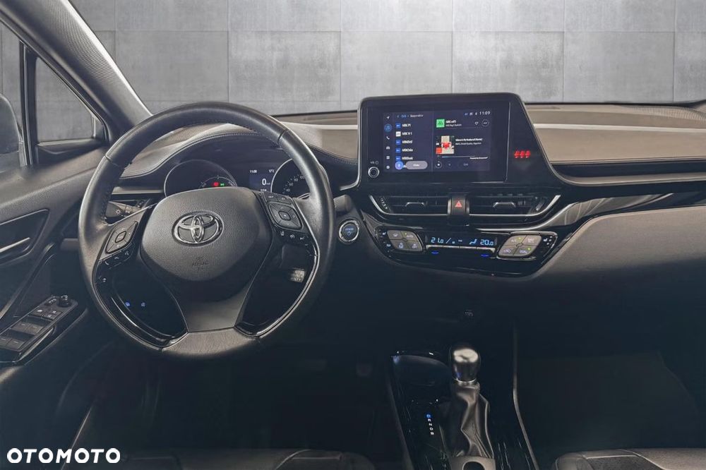 Toyota C-HR Lounge - 14