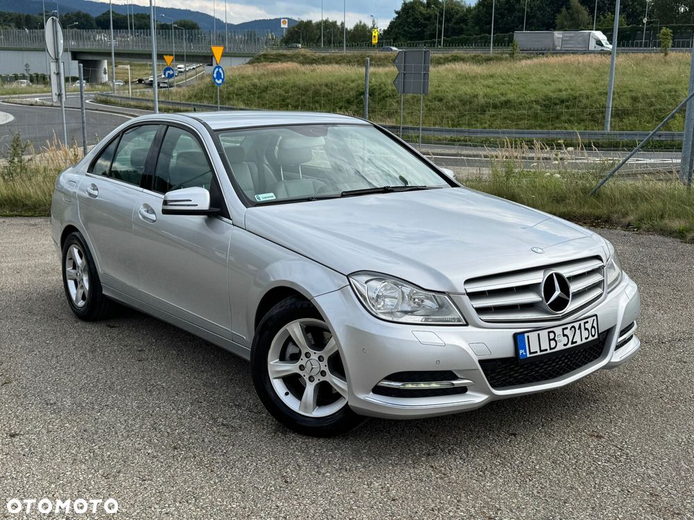 Mercedes-Benz Klasa C 250 7G-TRONIC Avantgarde Edition - 7