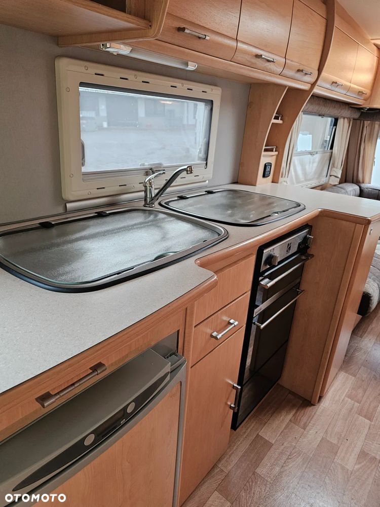 Elddis - WŁĄCZ FILMIK !!! PIĘKNY CRUSADER W WERSJI VIP. FULL WYPOSAŻENIE. 6 OSOBOWY. DUŻA ŁAZIENKA. NOWY SOLAR i PRZEDSIONEK. - 26