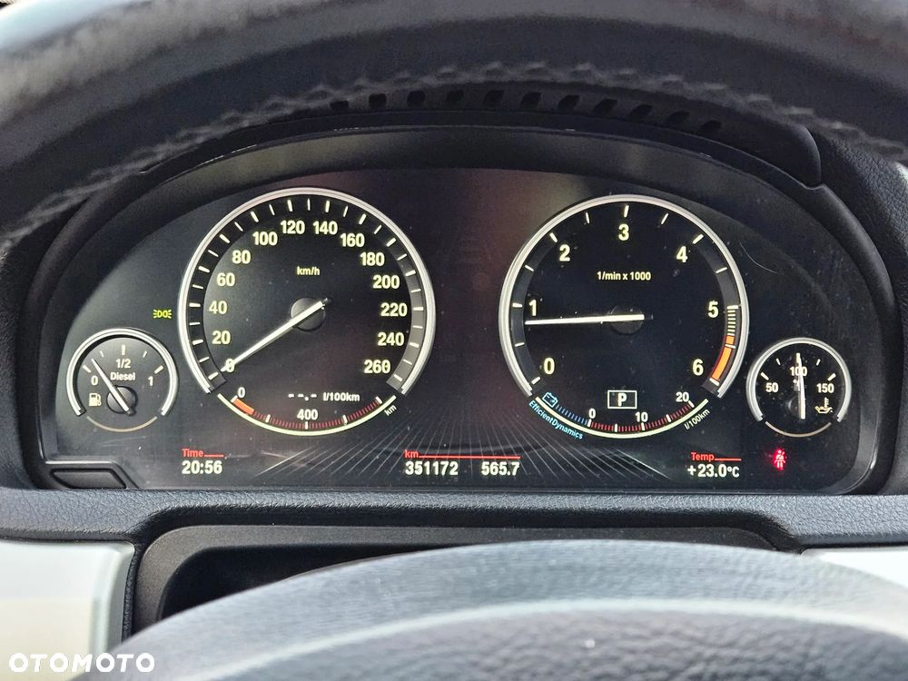 BMW 5GT 520d - 26