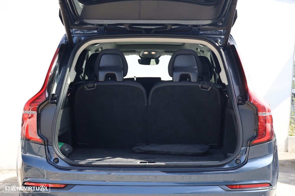 Volvo XC 90 2.0 T8 PHEV Plus Dark AWD - 7