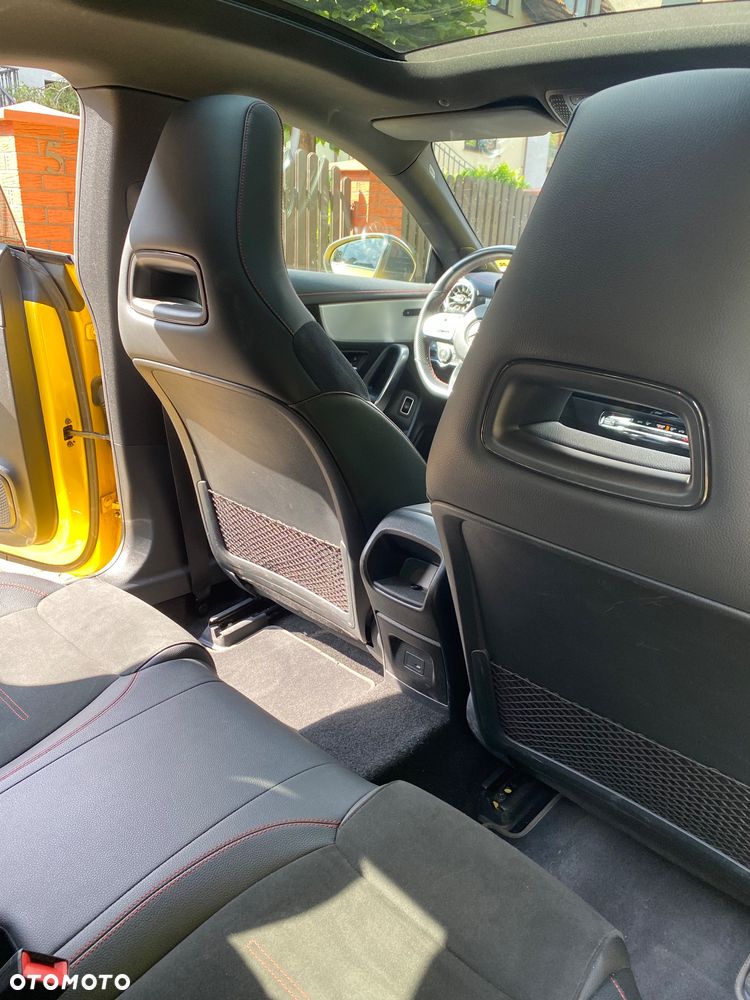 Mercedes-Benz CLA 250 AMG Line 7G-DCT - 10