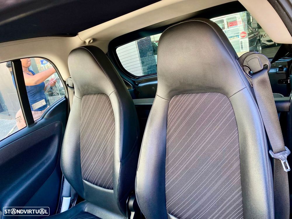 Smart ForTwo Coupé 1.0 mhd Pulse 71 - 12