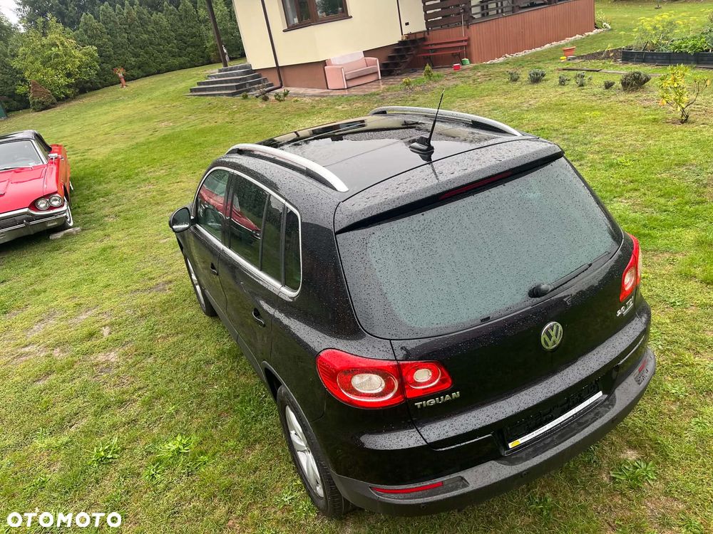 Volkswagen Tiguan 2.0 TDI DPF BlueMotion Technology Trend & Fun - 11
