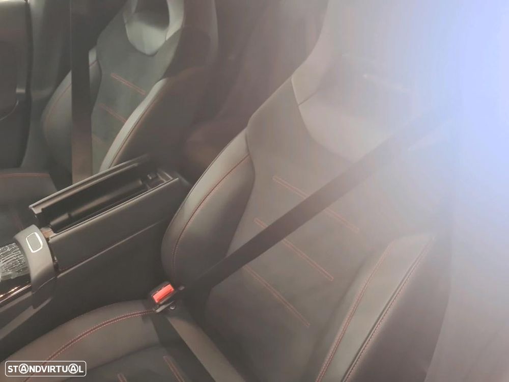 Mercedes-Benz CLA 180 d Shooting Brake AMG Line Aut. - 5