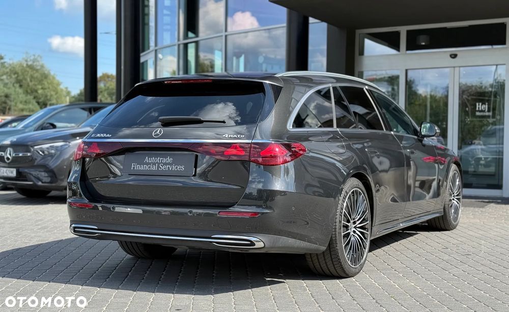 Mercedes-Benz Klasa E 300 de PHEV 4-Matic Exclusive 9G-Tronic - 7