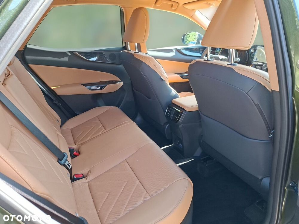Lexus NX 350h Prestige AWD - 21