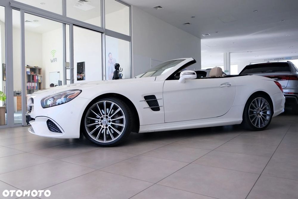 Mercedes-Benz SL - 18