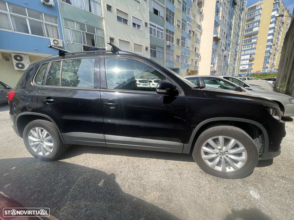 VW Tiguan 1.4 TSi Sport BlueMotion - 4