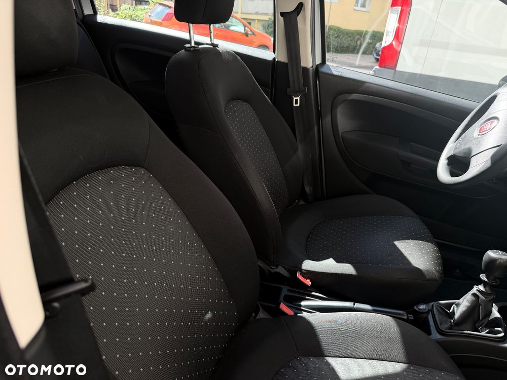 Fiat Grande Punto - 13