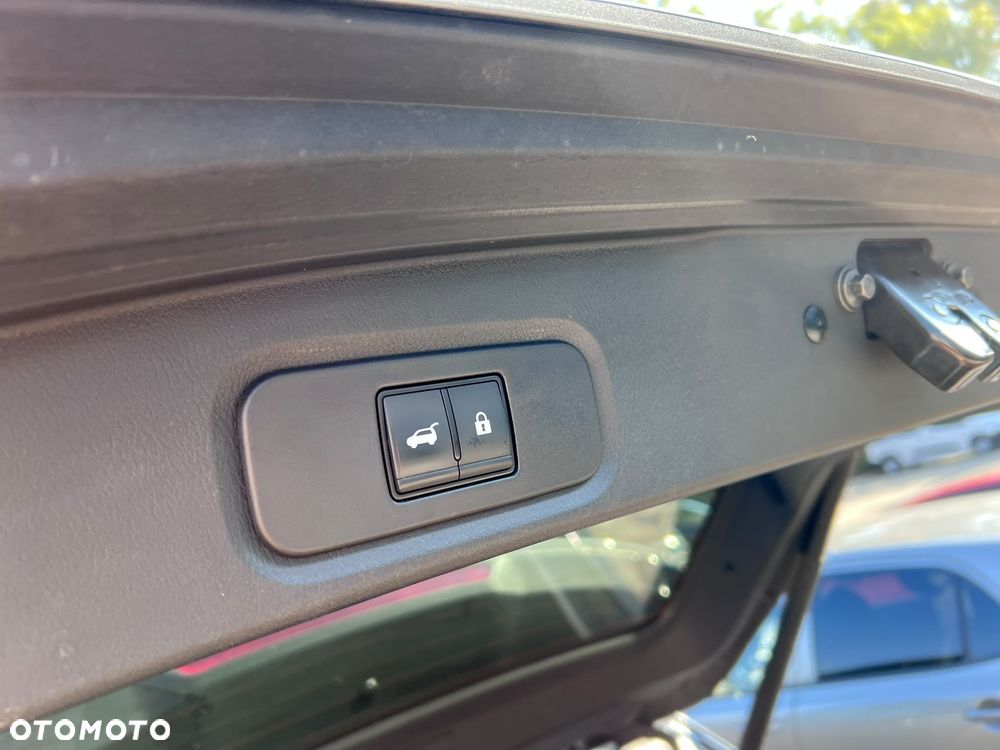 Nissan Qashqai 1.3 DIG-T mHEV N-Connecta - 11
