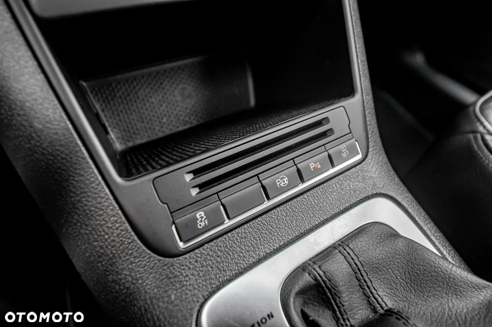 Volkswagen Tiguan 2.0 TSI 4Mot Sport DSG - 32