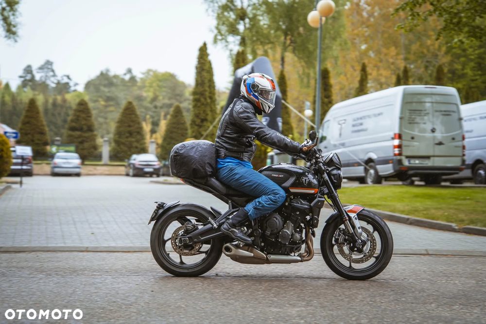 Triumph Trident - 14