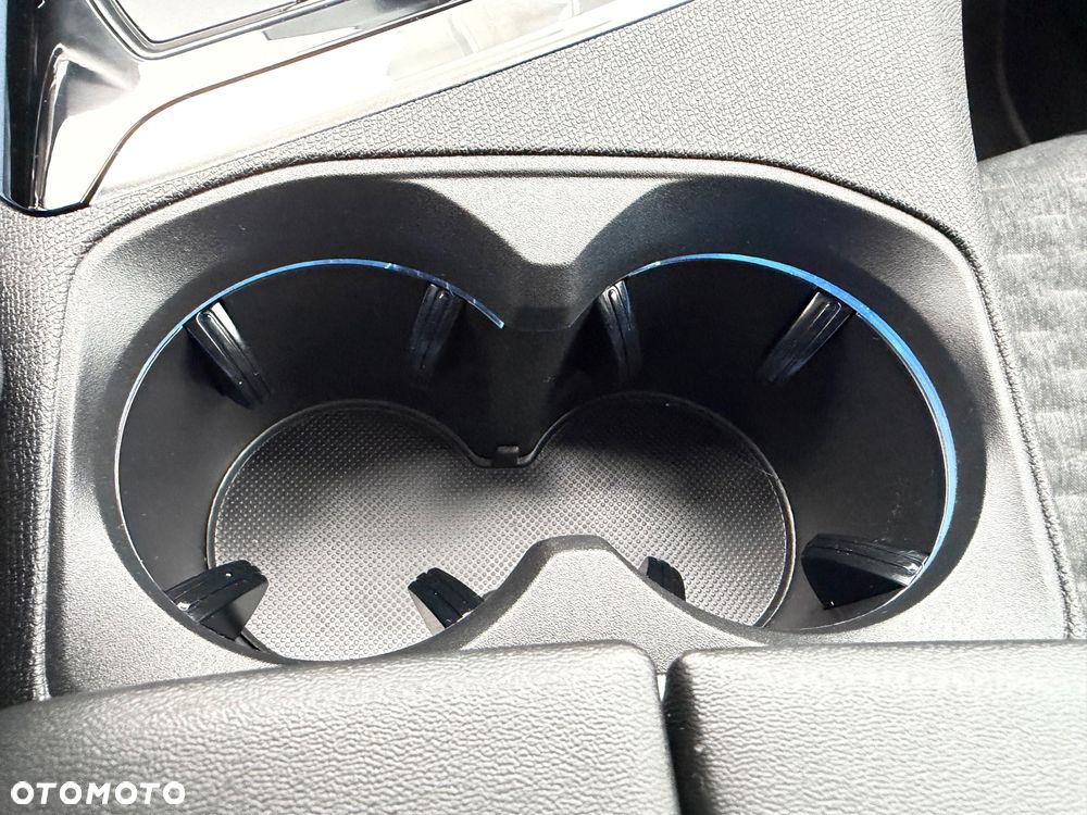 Peugeot 5008 1.5 BlueHDi Road Trip S&S - 27