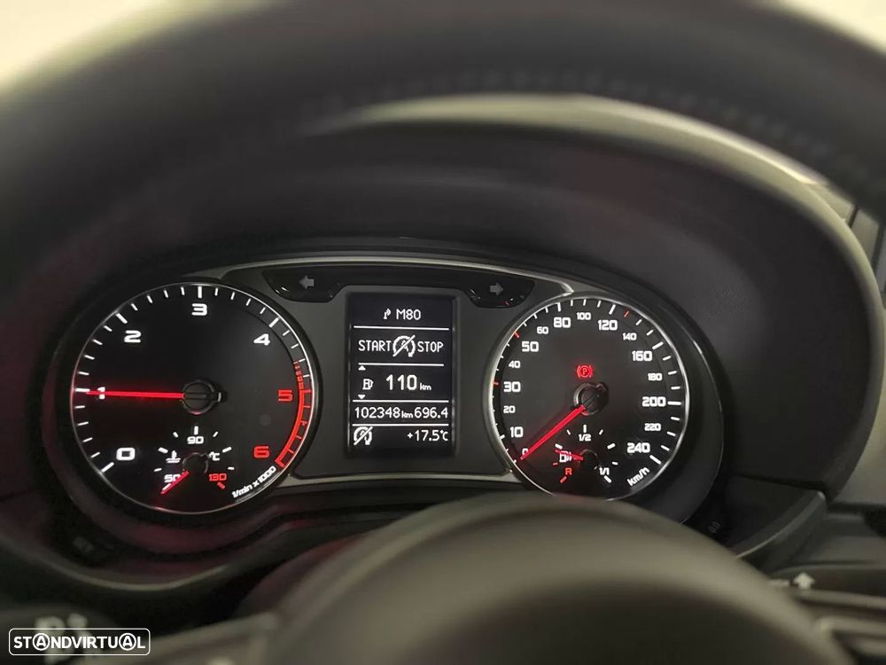 Audi A1 Sportback 1.6 TDI Advance - 23